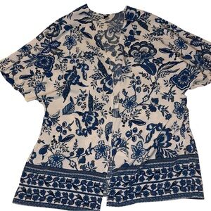 Blue & White Floral kimono XL Short Sleeve Boho Top Porcelain Print Tunic Style